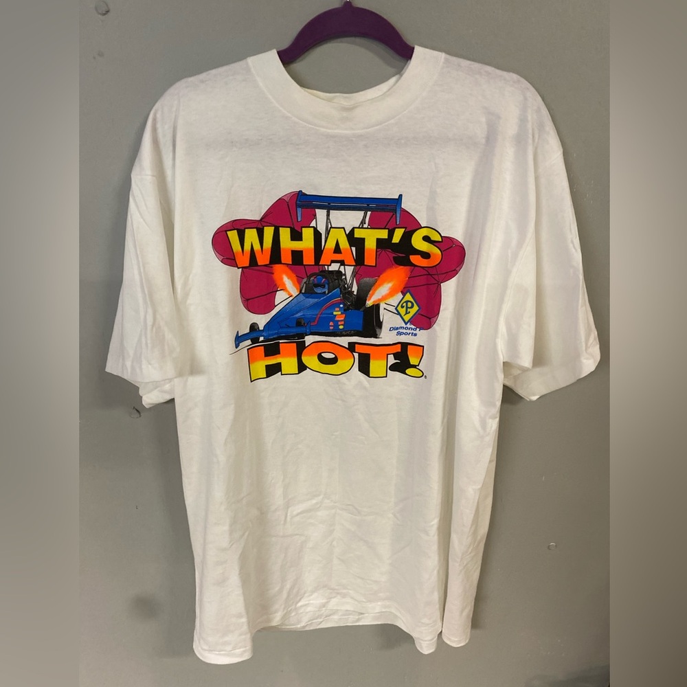 Vintage 90’s Racing T-Shirt Featuring Dragstar “ WHATS HOT.”